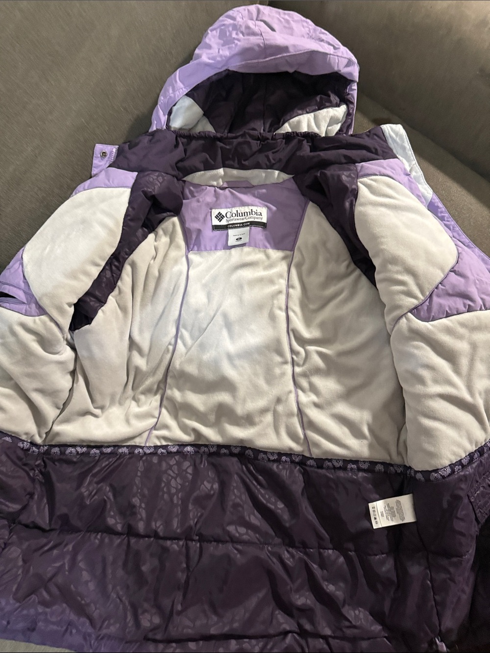 Columbia Light Lavender and Dark Gray Hooded Ski Jacket - Picture 4 of 5